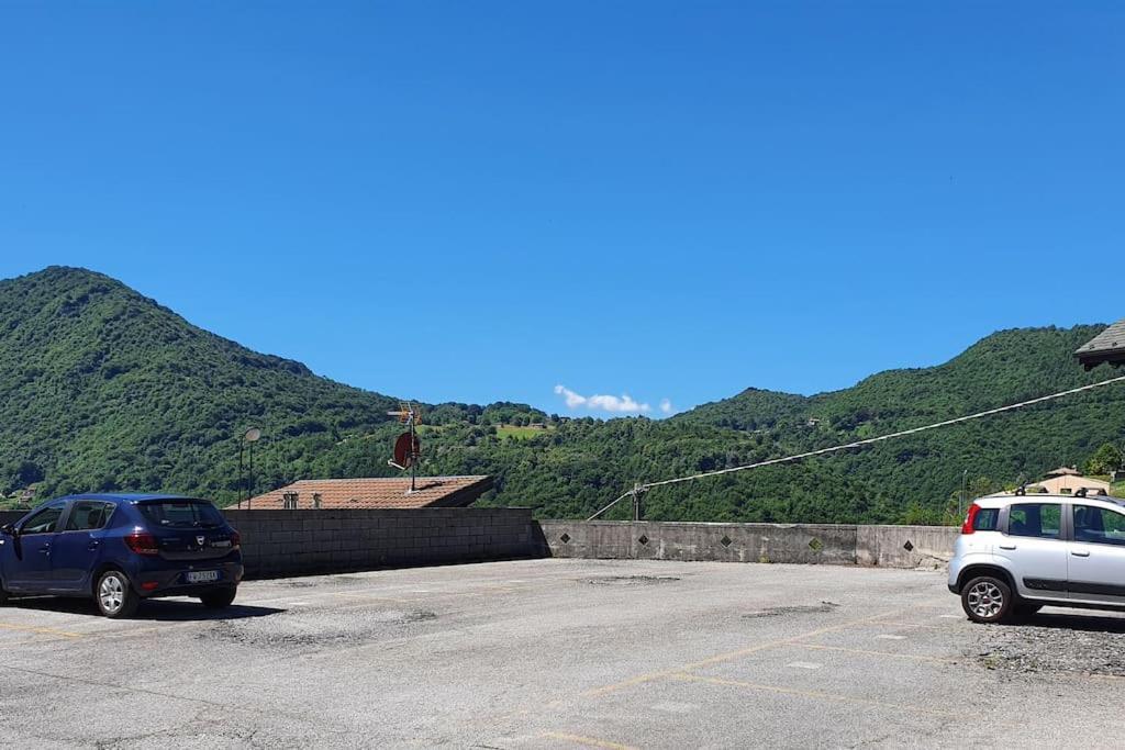 Mansarda Fra Monte E Lago Esino Lario Экстерьер фото