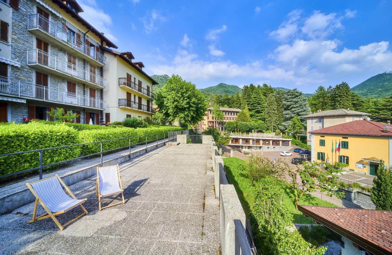 Mansarda Fra Monte E Lago Esino Lario Экстерьер фото