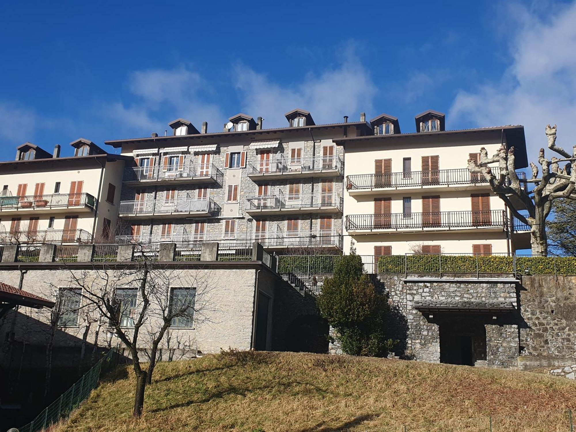 Mansarda Fra Monte E Lago Esino Lario Экстерьер фото